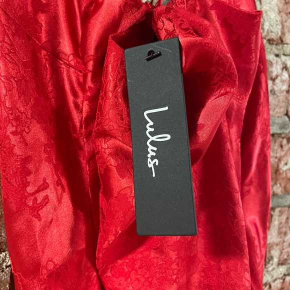 ❤️🥂Lulu’s Prosecco Toasts Red Floral Jacquard Mini Dress - XS 🥂❤️ - Picture 13 of 14
